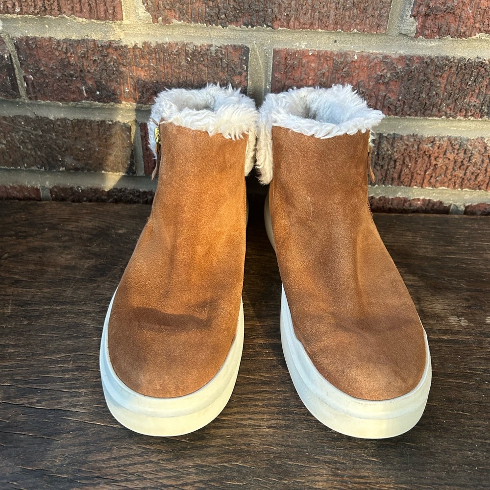 Cole Haan Womens 9 Grandpro Rally Camel Zip Ankle Winter Booties Shearling - Picture 2 of 8